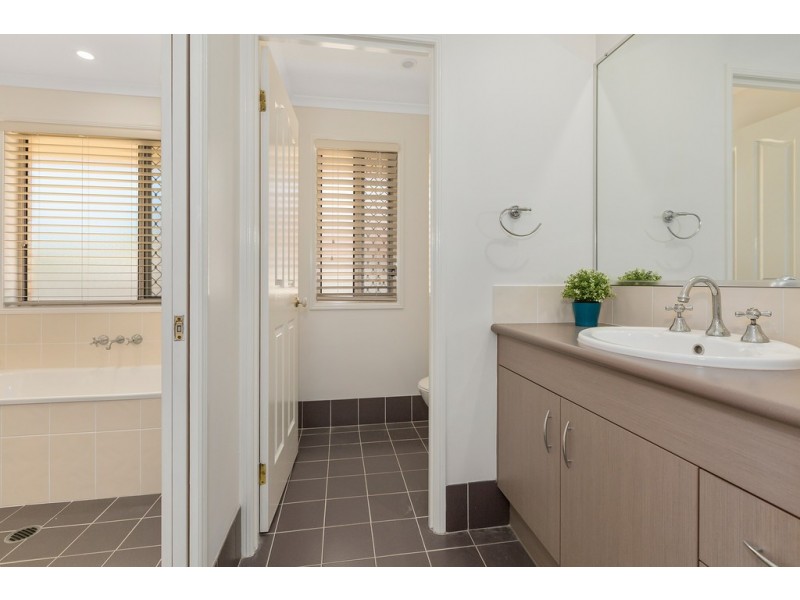 4 Madiera Street, Tweed Heads South NSW 2486