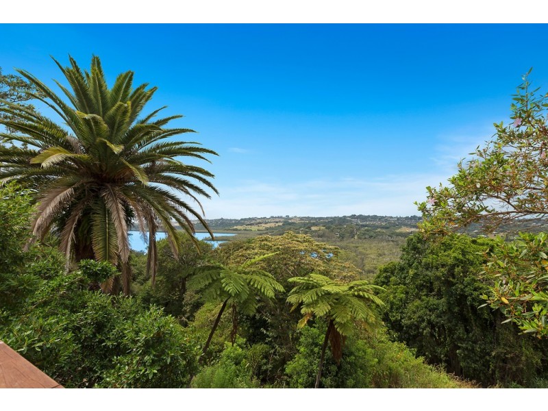 17 Broadwater Esplanade, Bilambil Heights NSW 2486