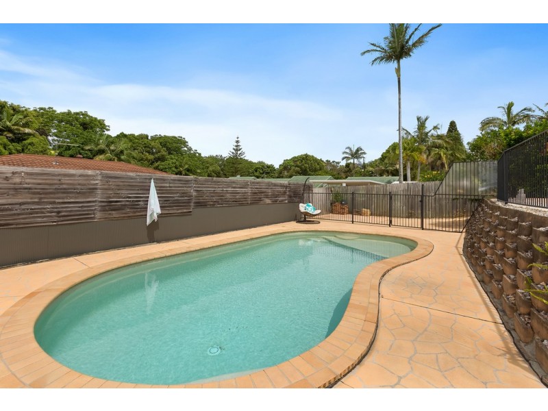 72 Ash Drive, Banora Point NSW 2486