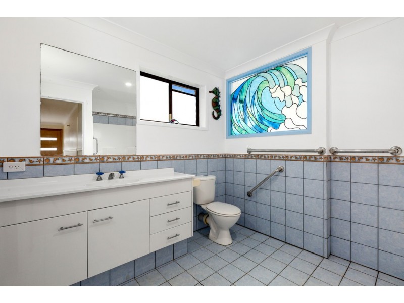 11 Yvonne Crescent, Bilambil Heights NSW 2486