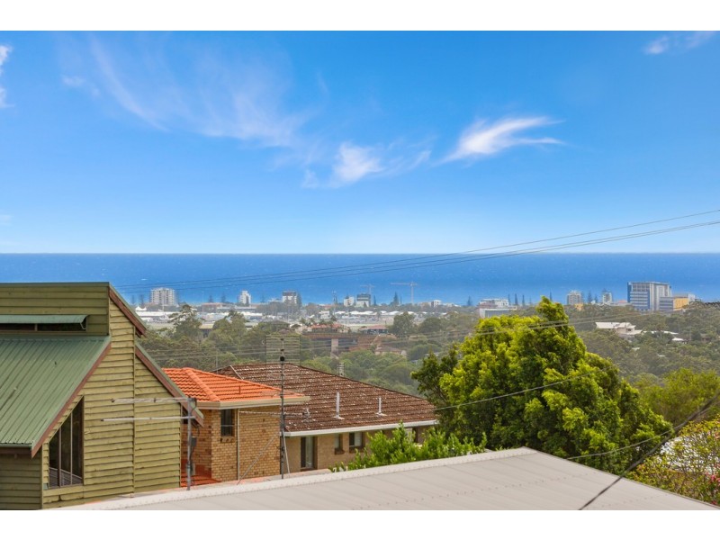 11 Yvonne Crescent, Bilambil Heights NSW 2486