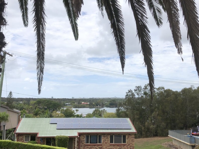 2/5 Uniacke Drive, Banora Point NSW 2486
