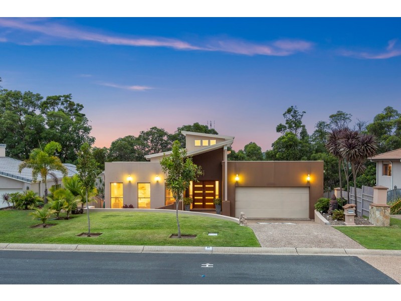 8 Westwood Street, Banora Point NSW 2486