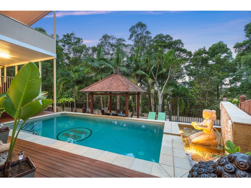 8 Westwood Street, Banora Point NSW 2486