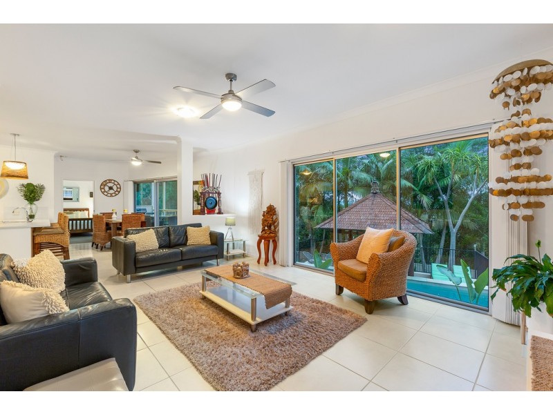 8 Westwood Street, Banora Point NSW 2486