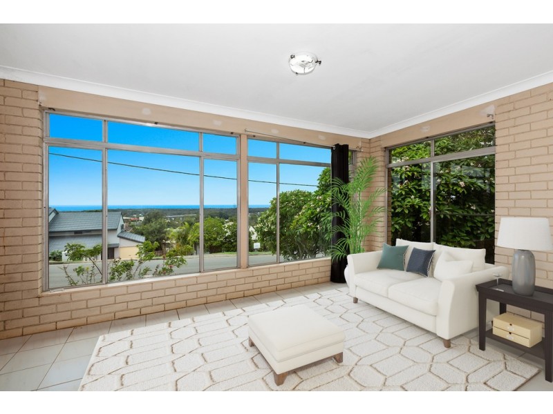 11 Pacific Drive, Banora Point NSW 2486