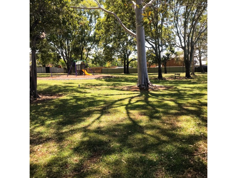 11 Pacific Drive, Banora Point NSW 2486