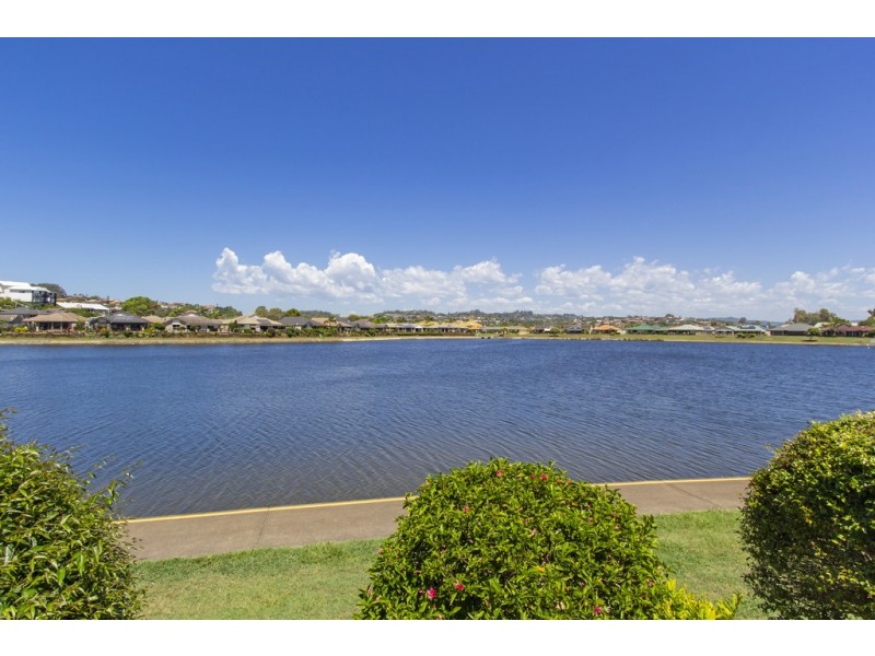 24 Kimberley Circuit, Banora Point NSW 2486