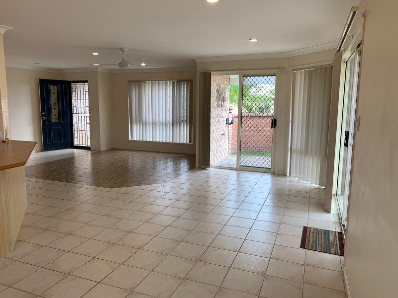 1/22 Foxhill Place, Banora Point NSW 2486