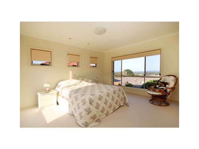 10A Peter St, Banora Point NSW 2486