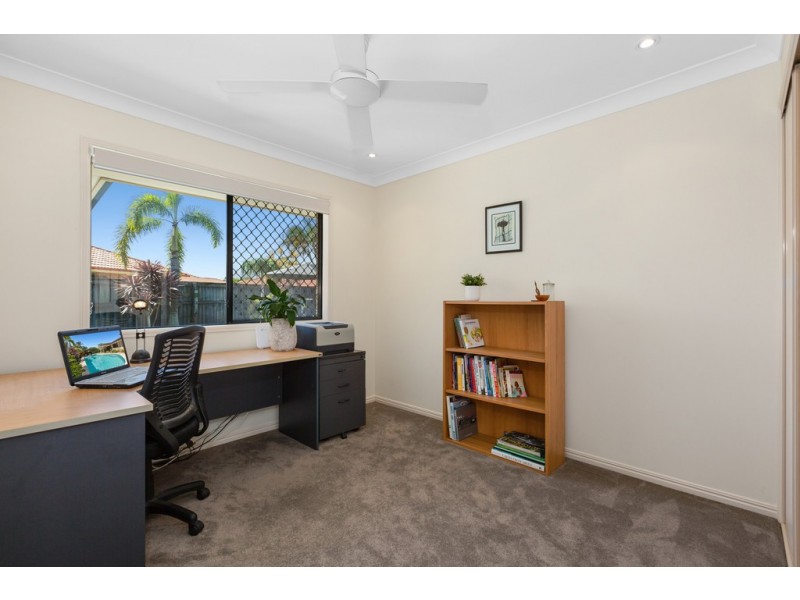 12 Magnolia Crescent, Banora Point NSW 2486