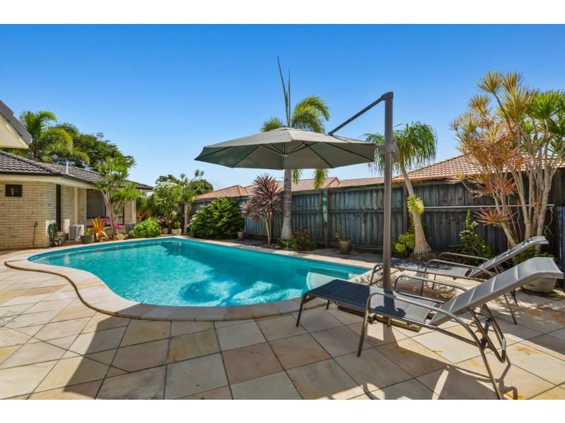 12 Magnolia Crescent, Banora Point NSW 2486