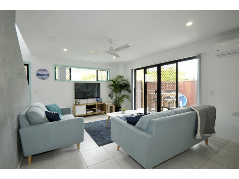 1/6 Border Drive North, Currumbin Waters QLD 4223