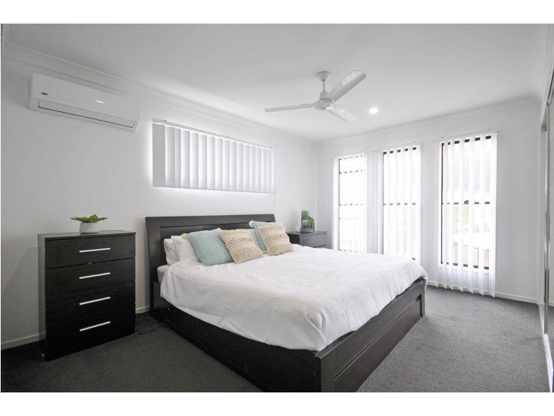 1/6 Border Drive North, Currumbin Waters QLD 4223