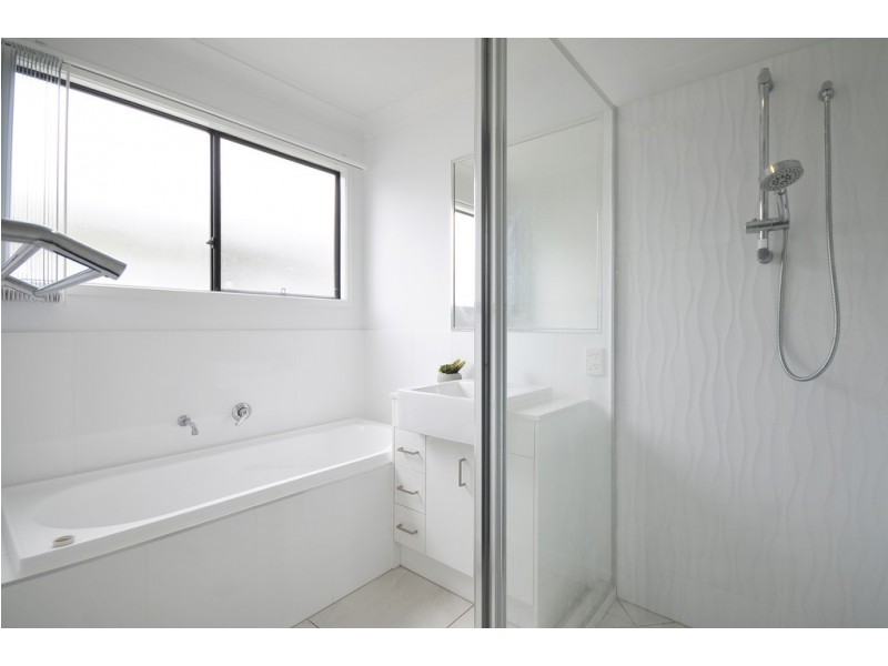 1/6 Border Drive North, Currumbin Waters QLD 4223