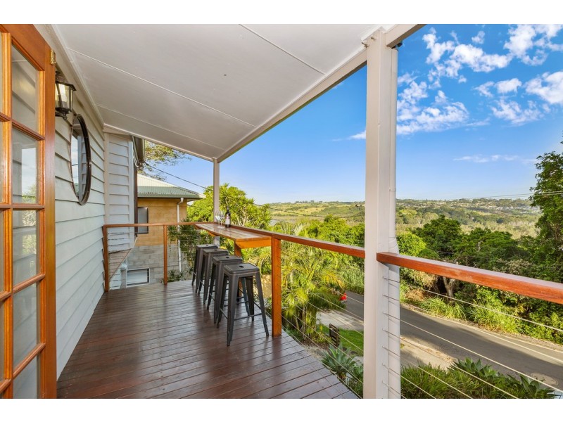 42 Broadwater Esplanade, Bilambil Heights NSW 2486