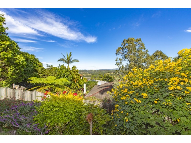 1 Fir Street, Bilambil Heights NSW 2486