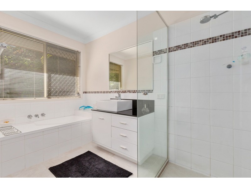 1 Fir Street, Bilambil Heights NSW 2486