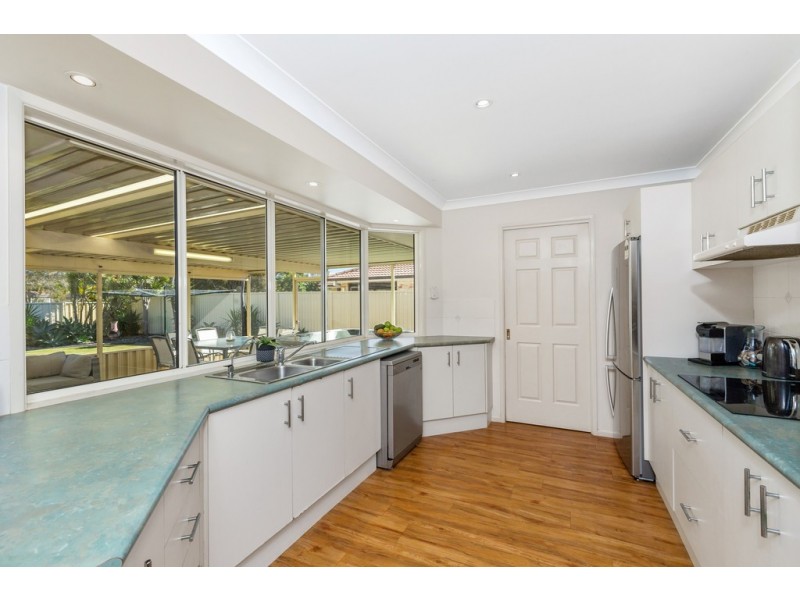 31 Avondale Drive, Banora Point NSW 2486