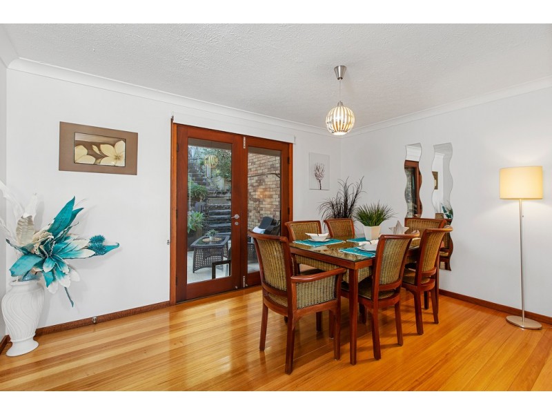 2/33 Mariners Crescent, Banora Point NSW 2486