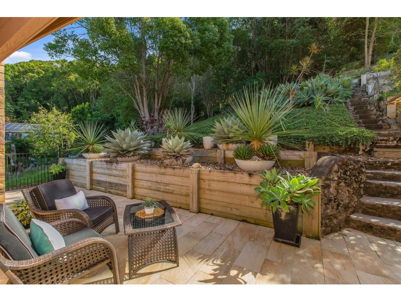 2/33 Mariners Crescent, Banora Point NSW 2486