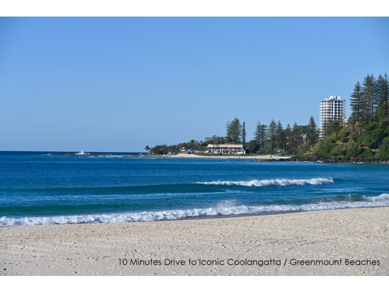 2/33 Mariners Crescent, Banora Point NSW 2486