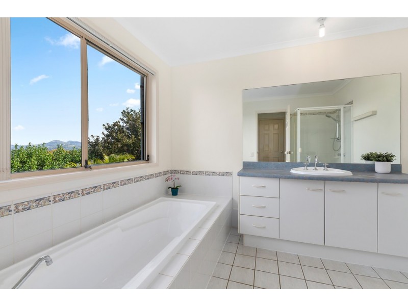 20 Sierra Vista Boulevard, Bilambil Heights NSW 2486