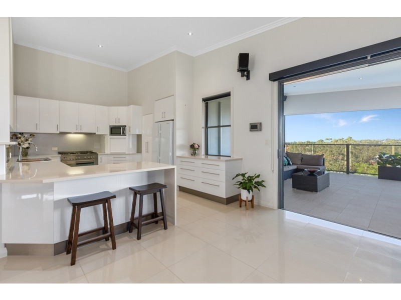 16 Daintree Close, Banora Point NSW 2486