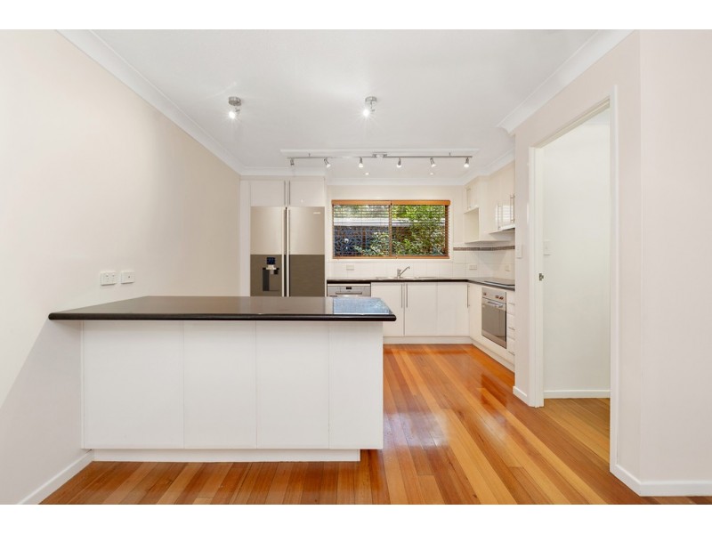 34 Broadwater Esplanade, Bilambil Heights NSW 2486