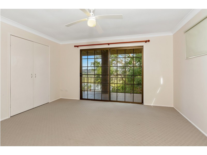 34 Broadwater Esplanade, Bilambil Heights NSW 2486