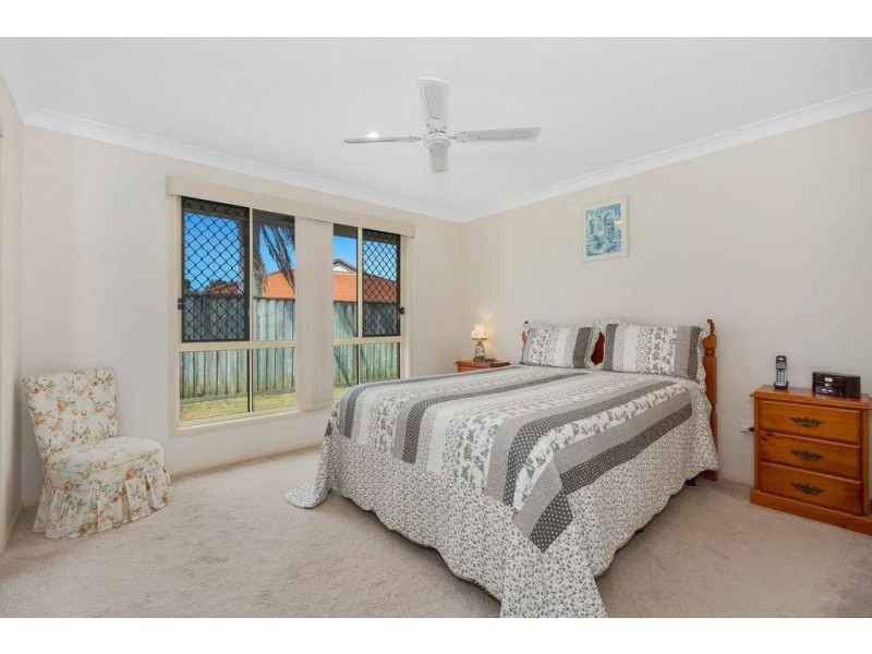 2/7 Magnolia Crescent, Banora Point NSW 2486