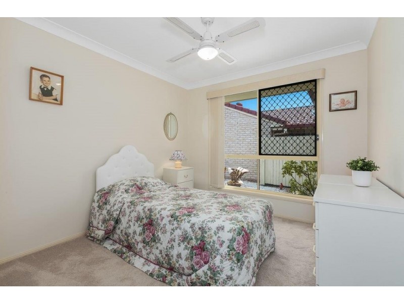 2/7 Magnolia Crescent, Banora Point NSW 2486