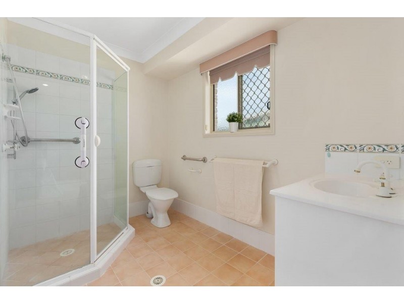 2/7 Magnolia Crescent, Banora Point NSW 2486