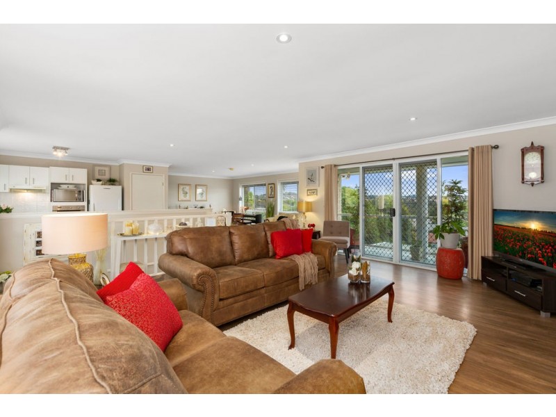 29 St Andrews Way, Banora Point NSW 2486