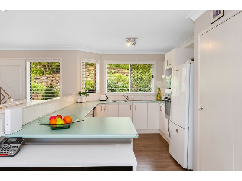 29 St Andrews Way, Banora Point NSW 2486