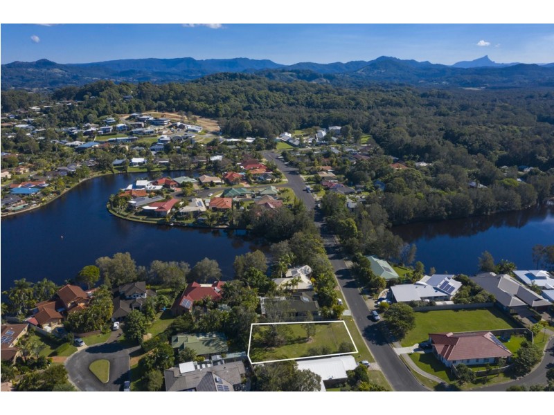 12 Kallaroo Circuit, Ocean Shores NSW 2483