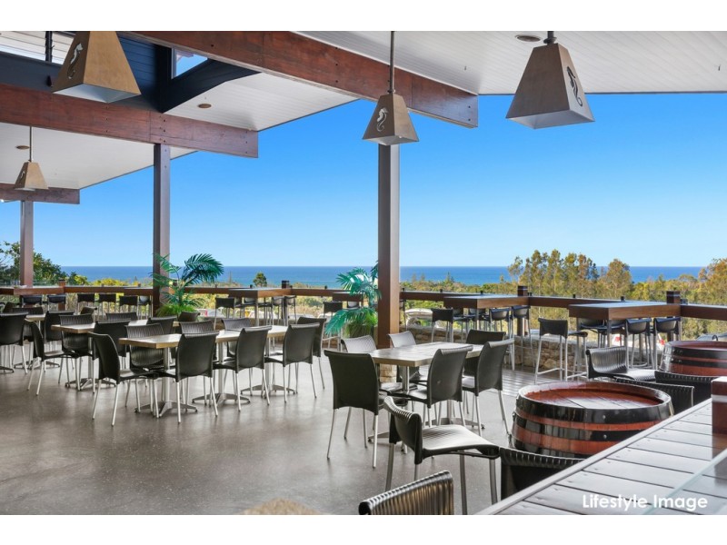 12 Kallaroo Circuit, Ocean Shores NSW 2483