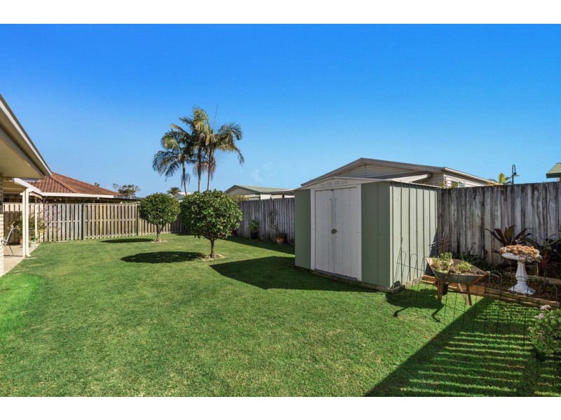 109 Winders Place, Banora Point NSW 2486
