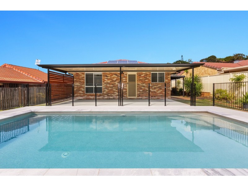 48 Clonakilty Close, Banora Point NSW 2486