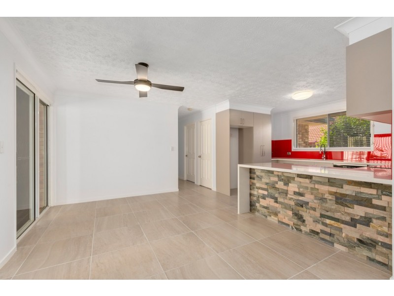 48 Clonakilty Close, Banora Point NSW 2486