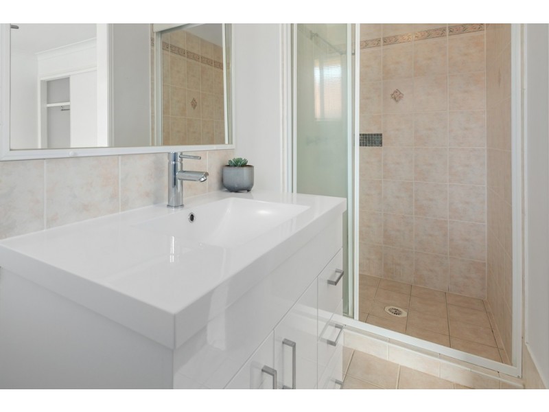 48 Clonakilty Close, Banora Point NSW 2486