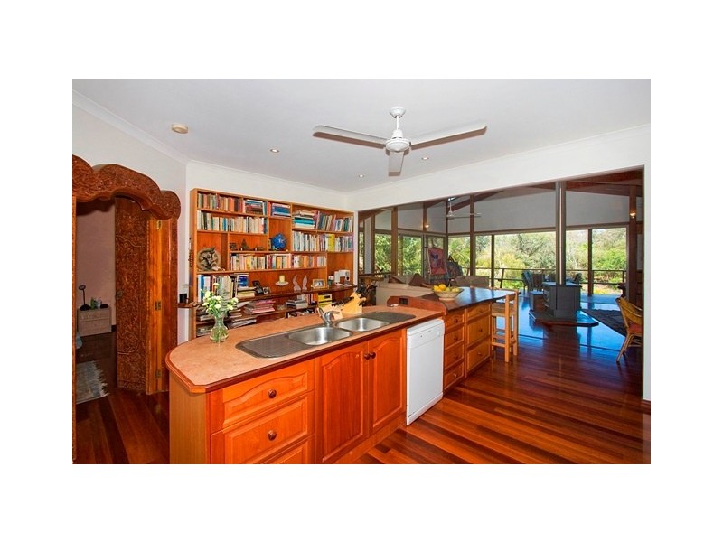 7 Monash Pl, Pottsville NSW 2489