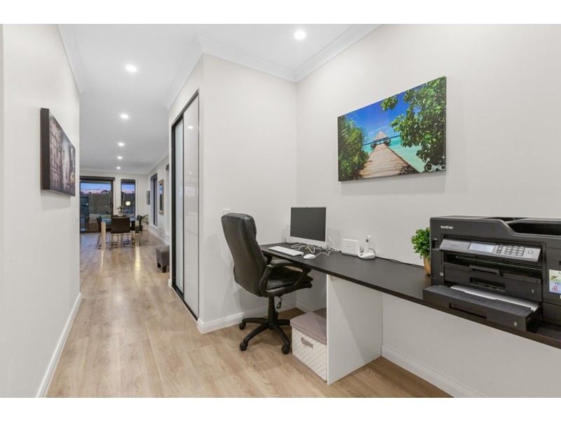 20 Feathertop Street, Banora Point NSW 2486