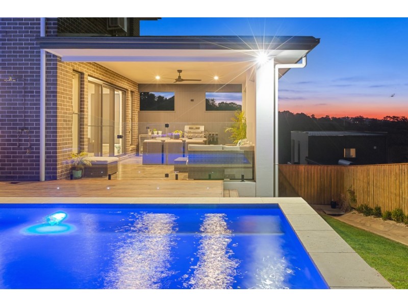 20 Feathertop Street, Banora Point NSW 2486