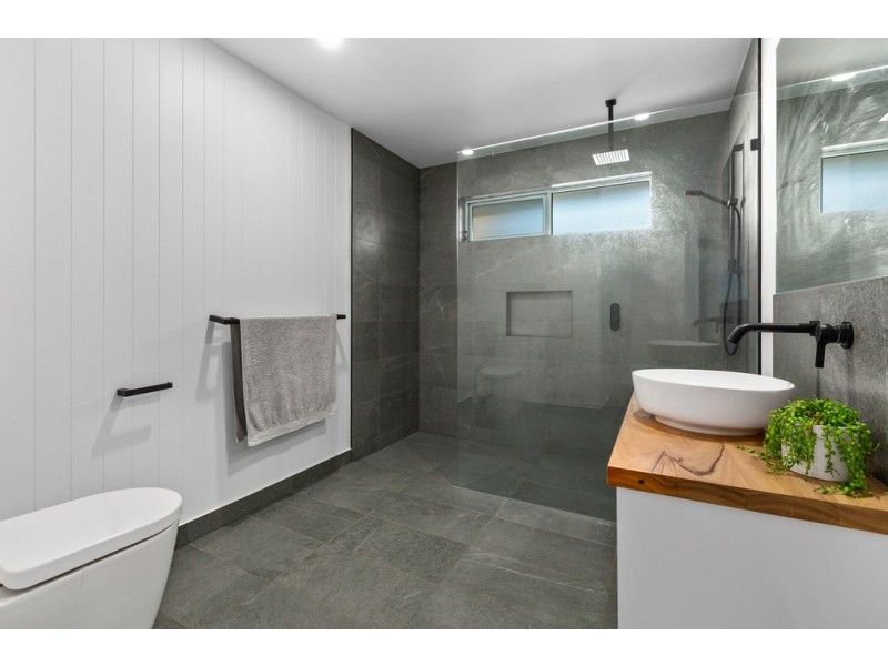 4 Stephen Place, Tweed Heads South NSW 2486