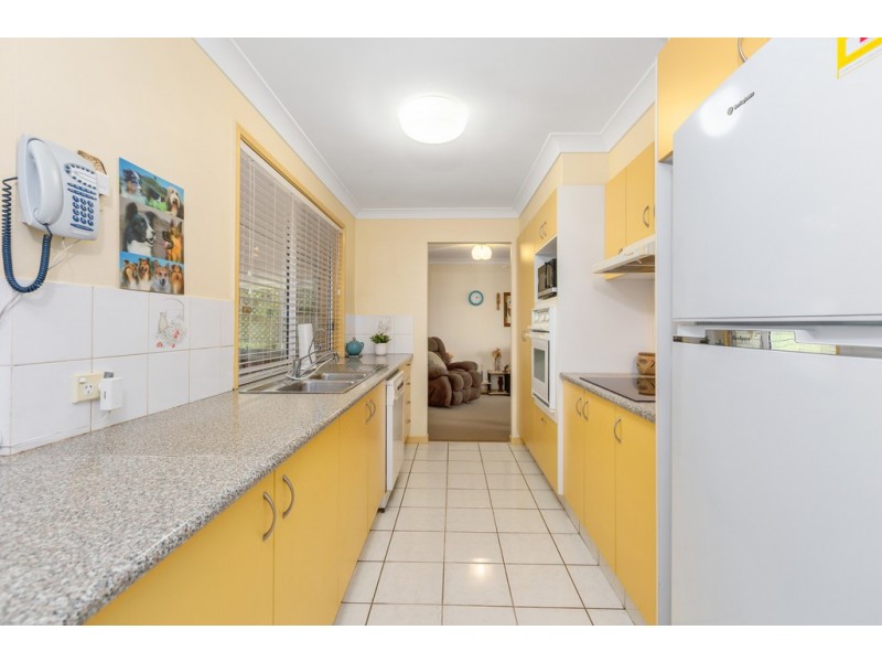 14 Woodlands Drive, Banora Point NSW 2486