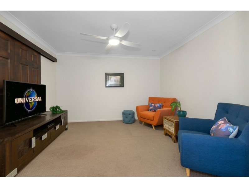70 Lochlomond Drive, Banora Point NSW 2486