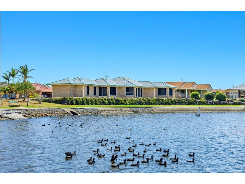 86 Winders Place, Banora Point NSW 2486