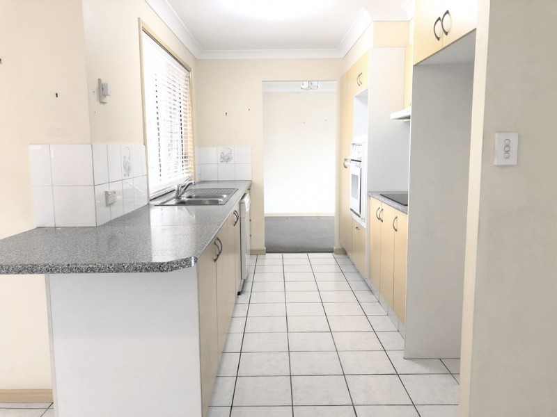 14 Woodlands Drive, Banora Point NSW 2486