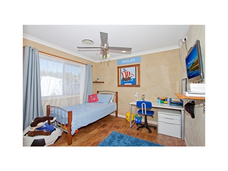 10 Stradbroke Dr, Tweed Heads South NSW 2486